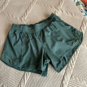 Lululemon Hotty Hot Running Shorts. 8 Tall. Teal/Green